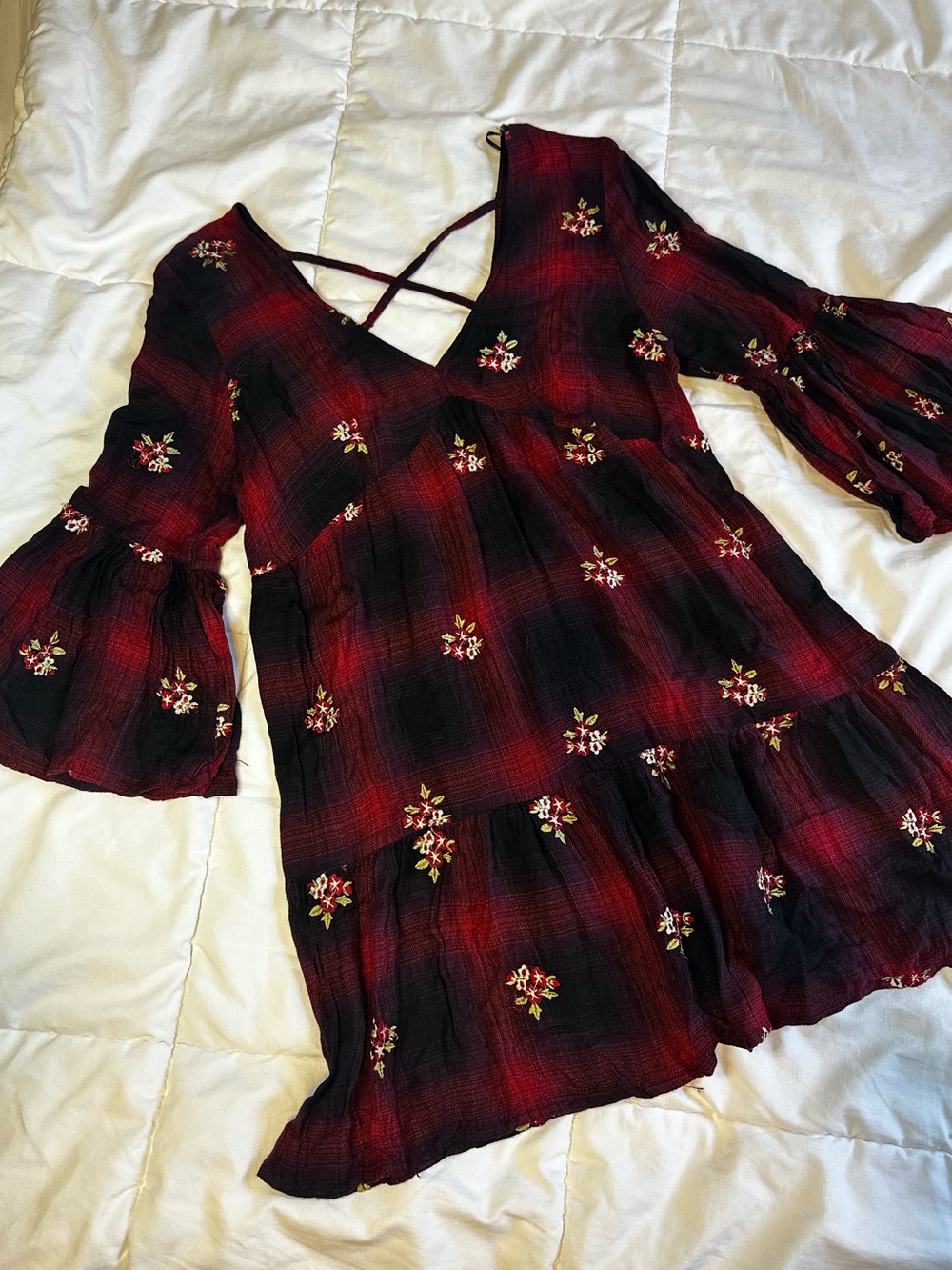 Angie Red Plaid Floral Bell-Sleeve Tunic Dress/Top